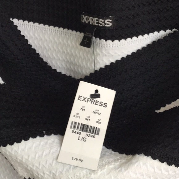 Black and White Strapless Dress - Picture 3 of 4